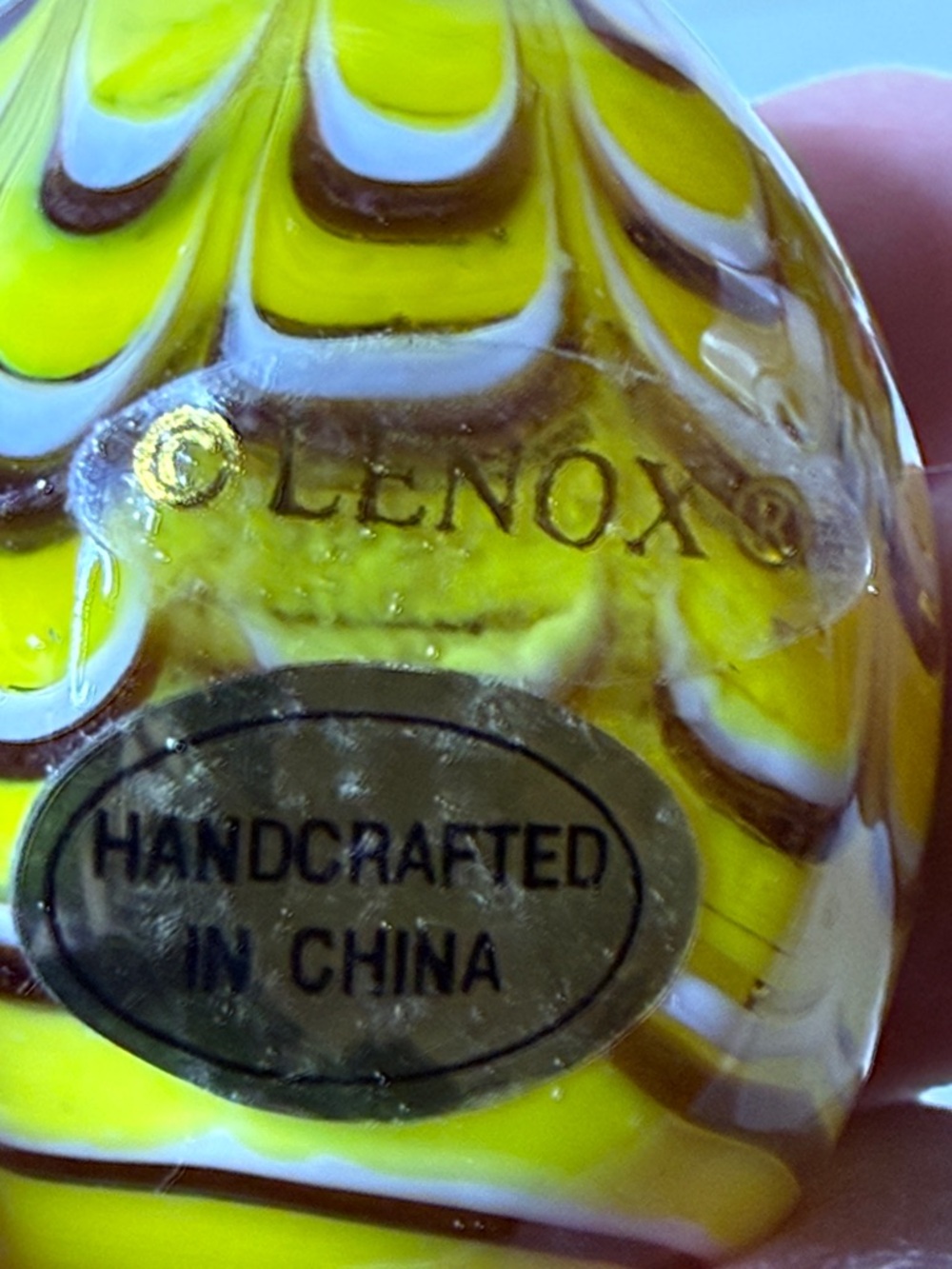 Imperfect Lenox Yellow Glass Chicken Figurine vintage brightly colored glass - Picture 11 of 13